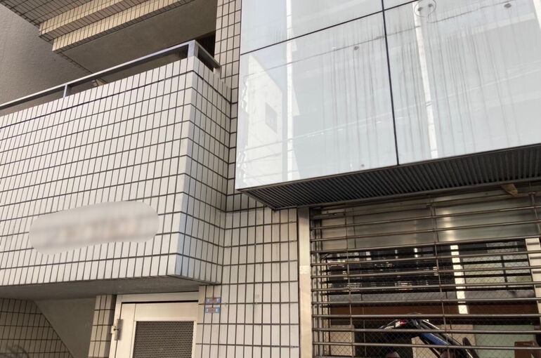 LINE_ALBUM_某　東京エントランス改修工事_230328_7(もざいく）